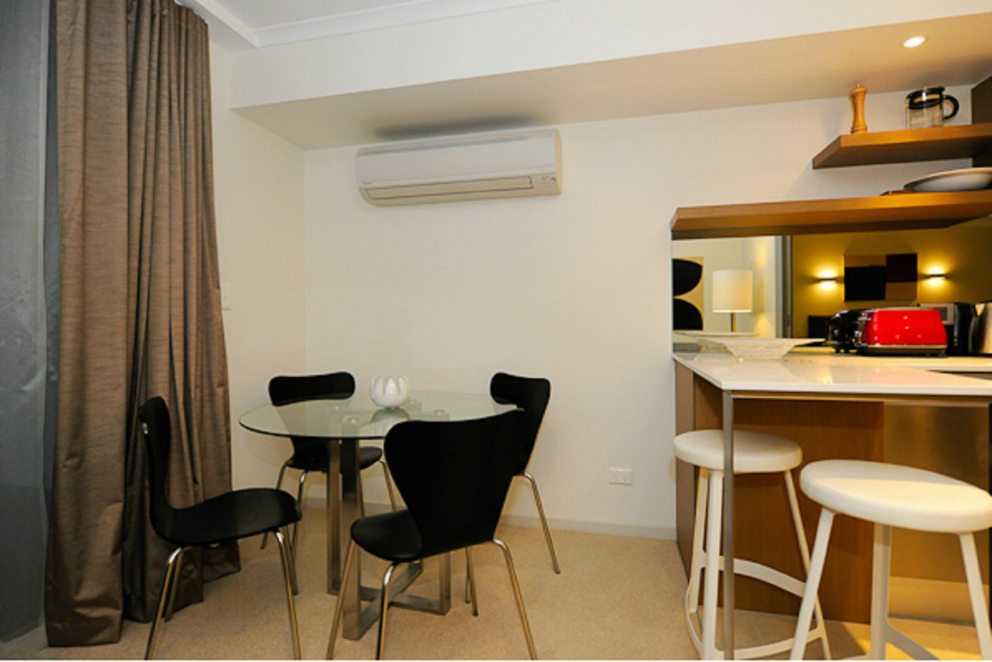 Morgan Suites Brisbane Exterior photo